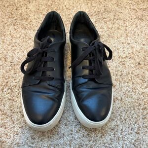 Vince loafers sneaker size 9